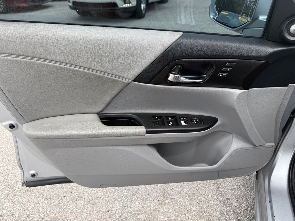 2014 Honda Accord Image 10