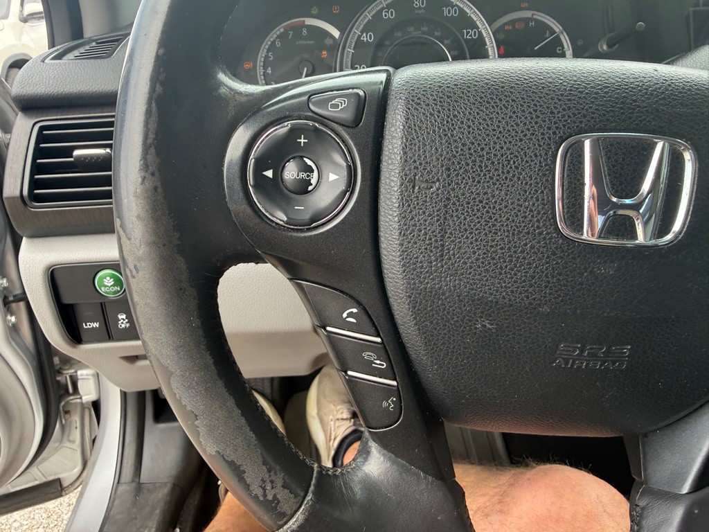 2014 Honda Accord Image 17