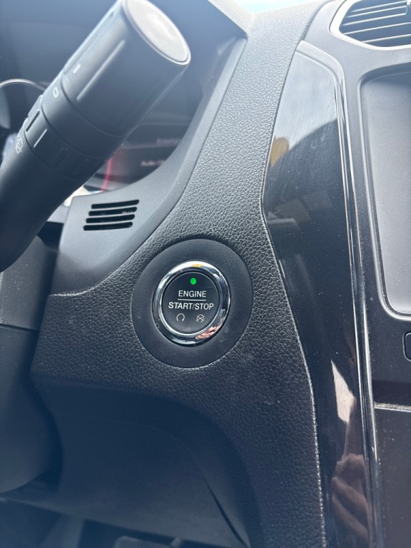 2017 Ford Explorer Image 21