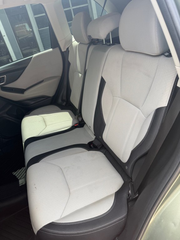 2020 Subaru Forester Image 10