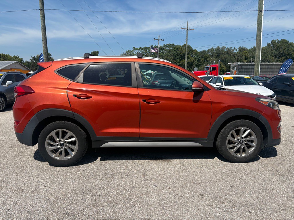 2017 Hyundai Tucson Image 3
