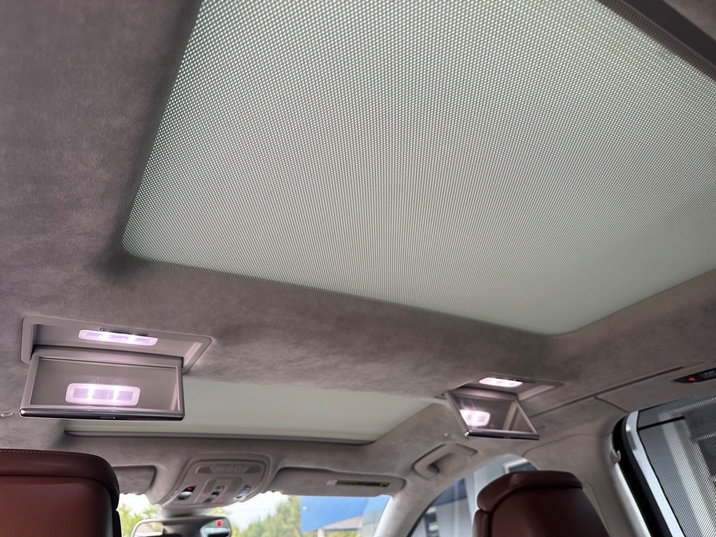 2014 Audi A8 Image 19