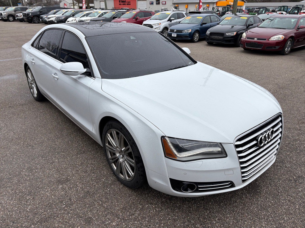 2014 Audi A8 Image 38