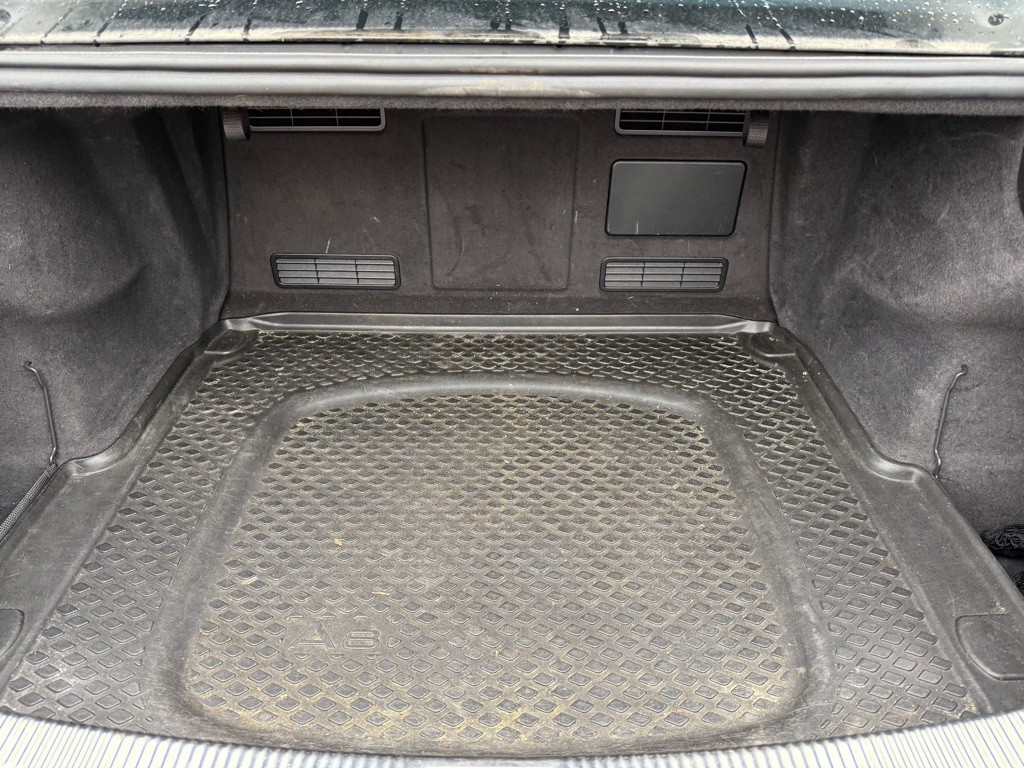 2014 Audi A8 Image 62