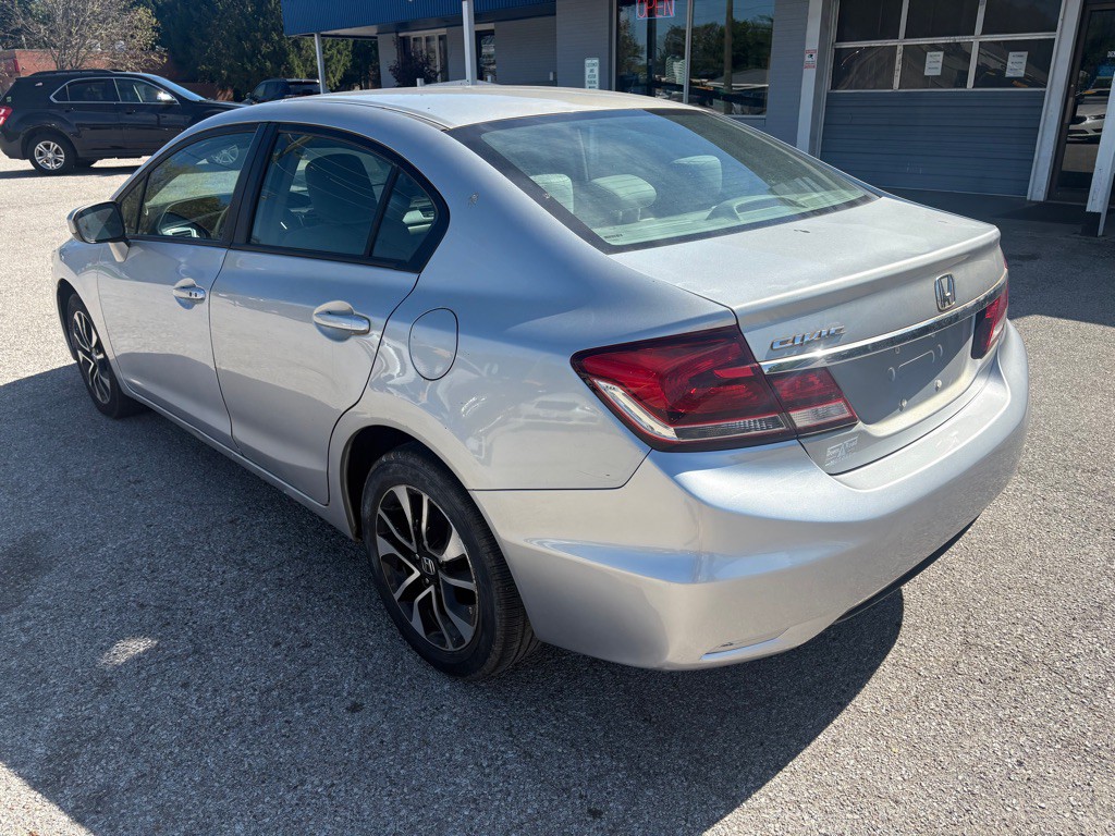 2015 Honda Civic Image 6