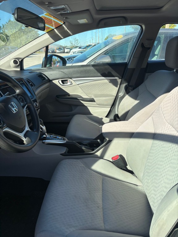 2015 Honda Civic Image 9