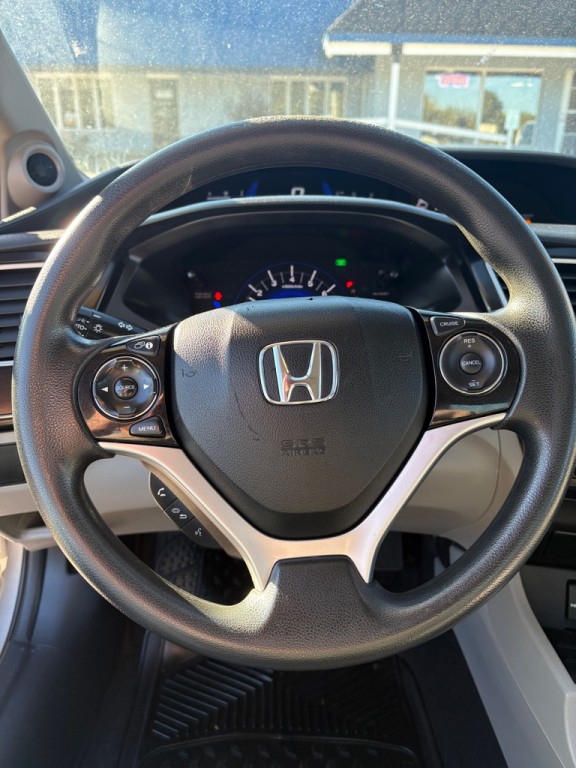 2015 Honda Civic Image 16