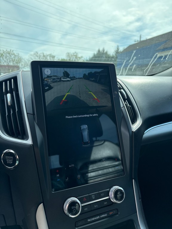 2022 Ford Edge Image 19