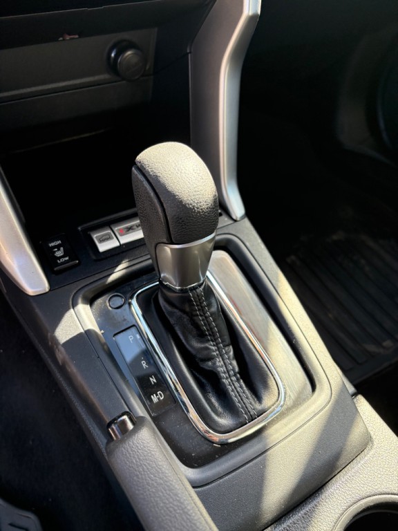 2016 Subaru Forester Image 16