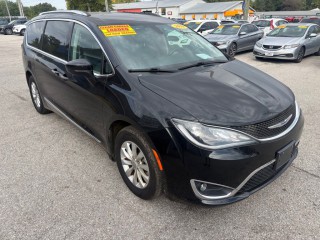 Image for 2019 Chrysler Pacifica Touring L ID: 7721137