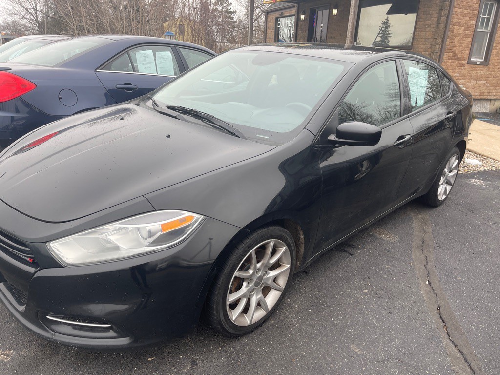 2013 Dodge Dart Image 1