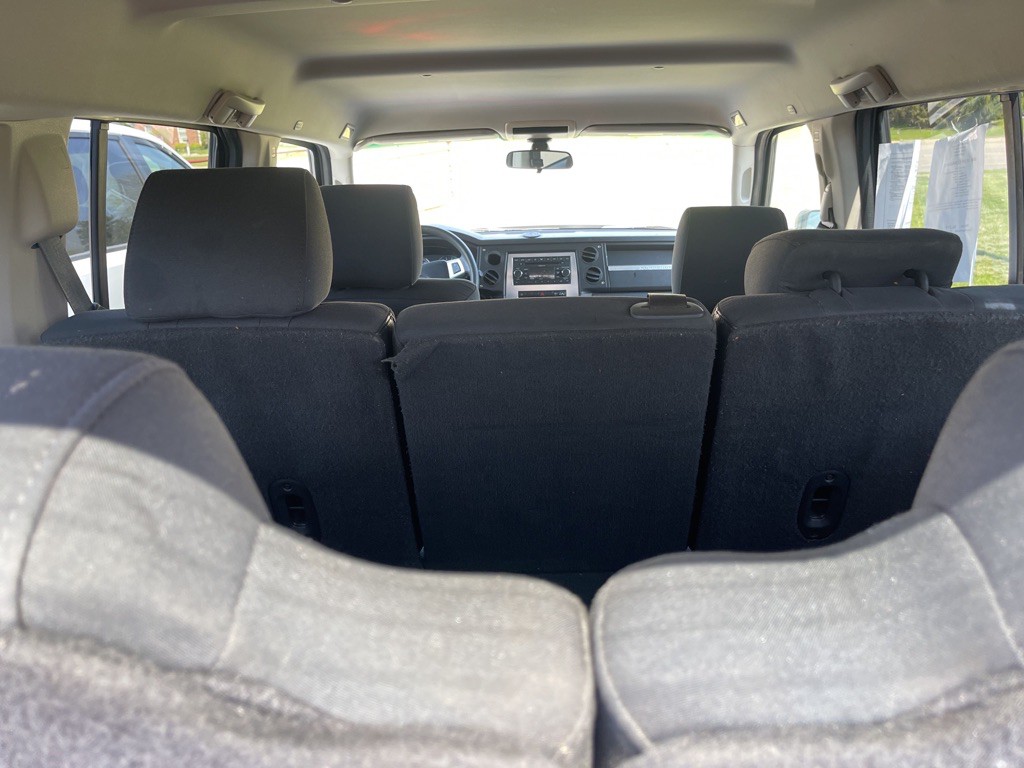 2008 Jeep Commander Image 21