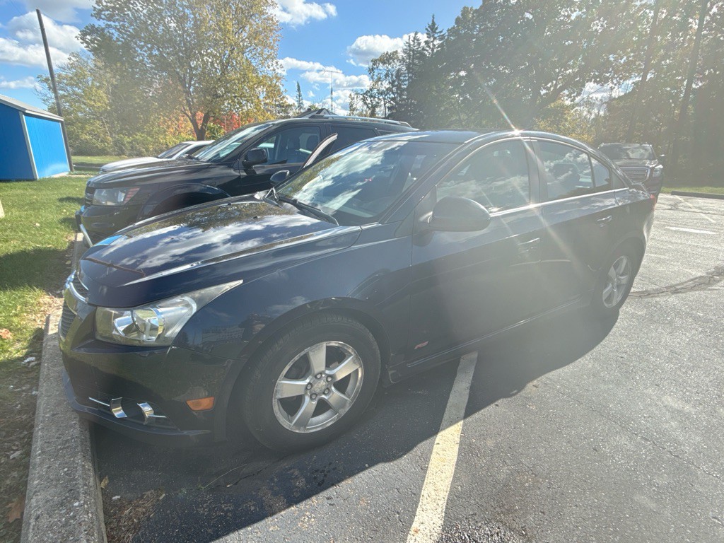 2014 Chevrolet Cruze Image 1