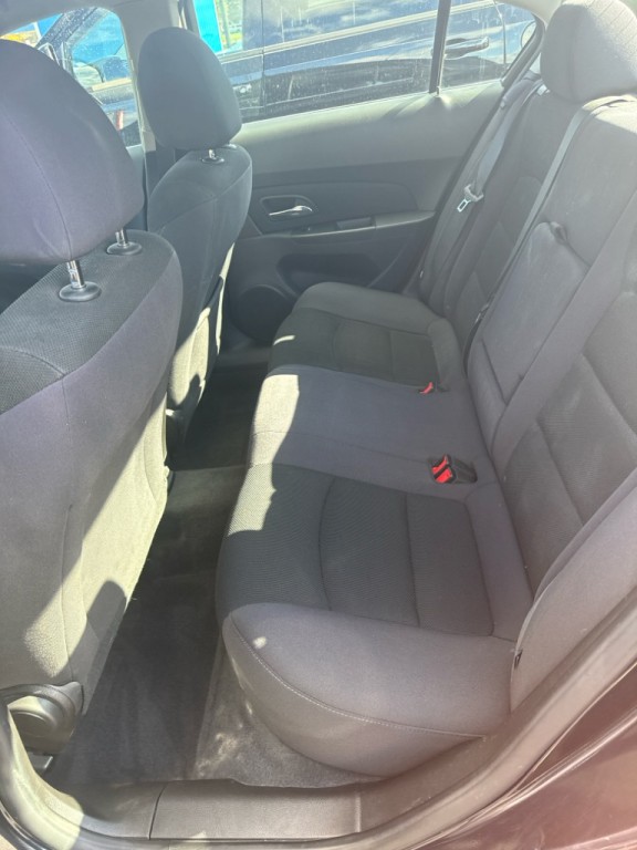 2014 Chevrolet Cruze Image 9