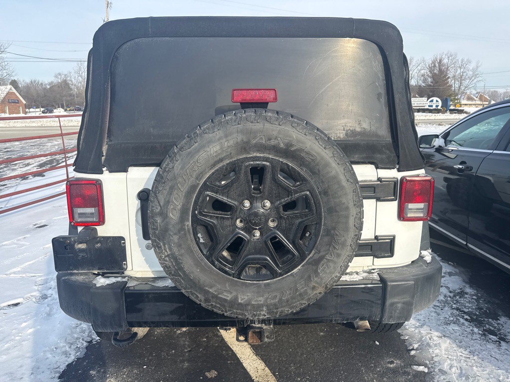 2015 Jeep Wrangler Image 4