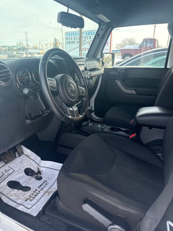 2015 Jeep Wrangler Image 11