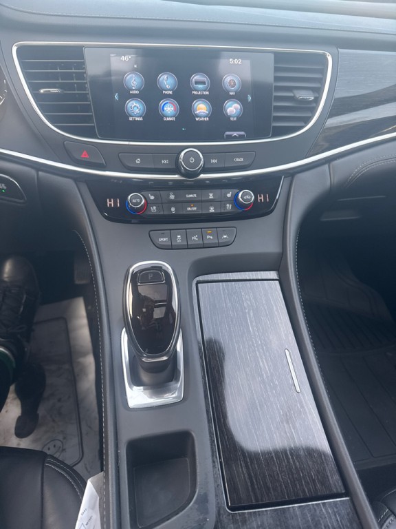 2017 Buick Lacrosse Image 9