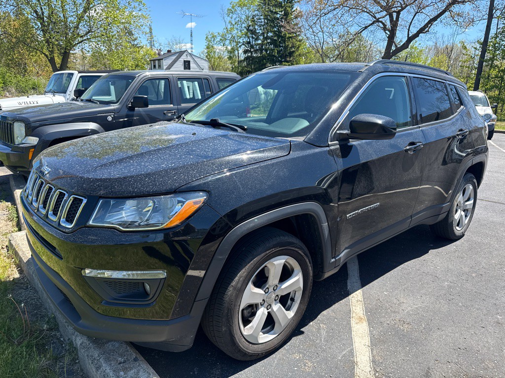 2018 Jeep Compass Image 1