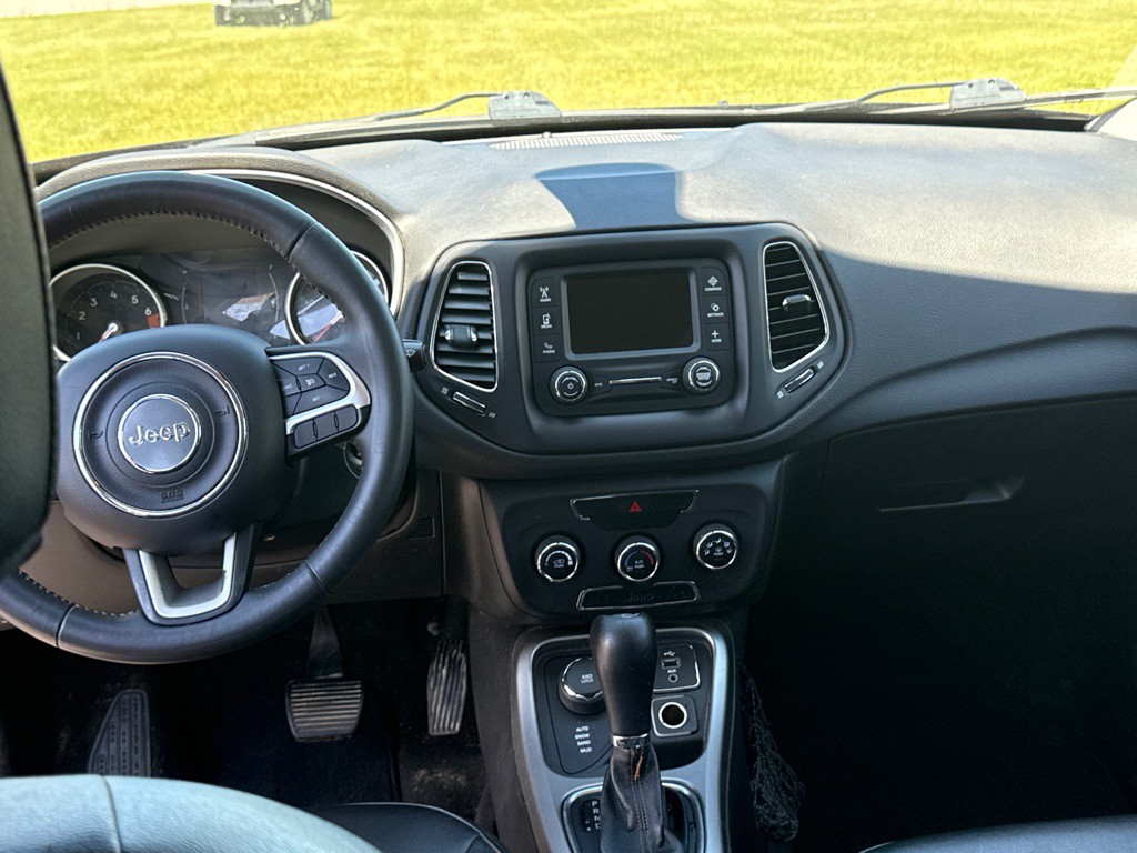 2018 Jeep Compass Image 11