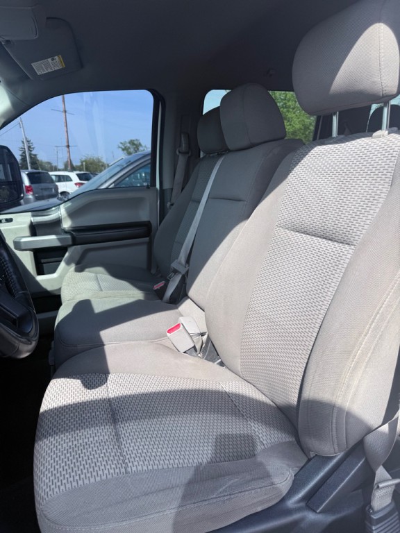 2017 Ford F-150 Image 17