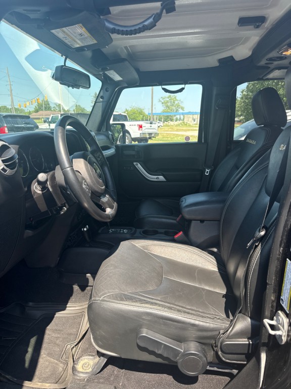 2015 Jeep Wrangler Unlimited Image 9