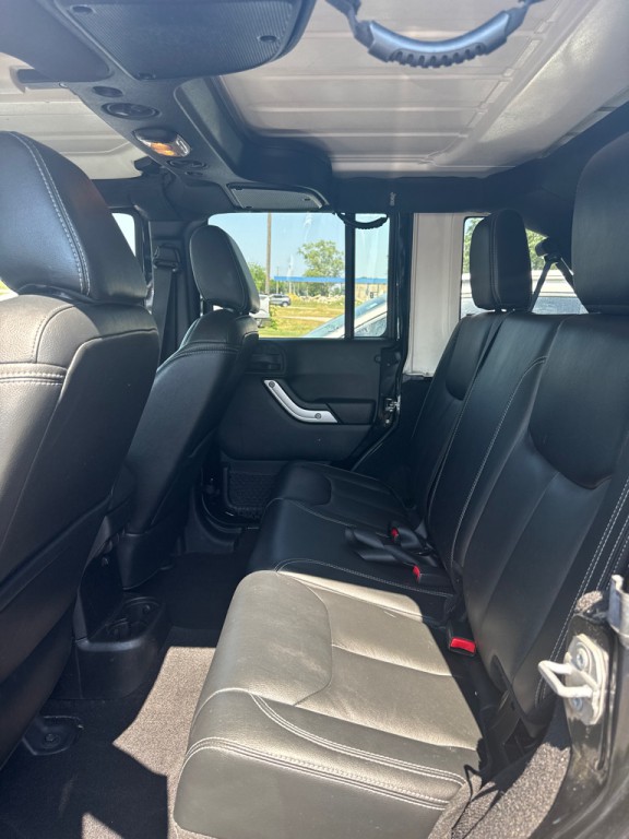 2015 Jeep Wrangler Unlimited Image 10