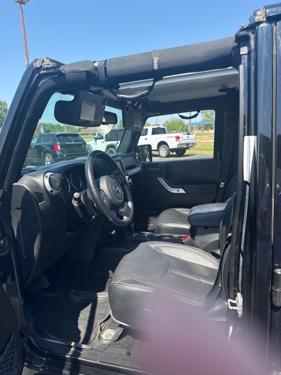 2015 Jeep Wrangler Unlimited Image 12