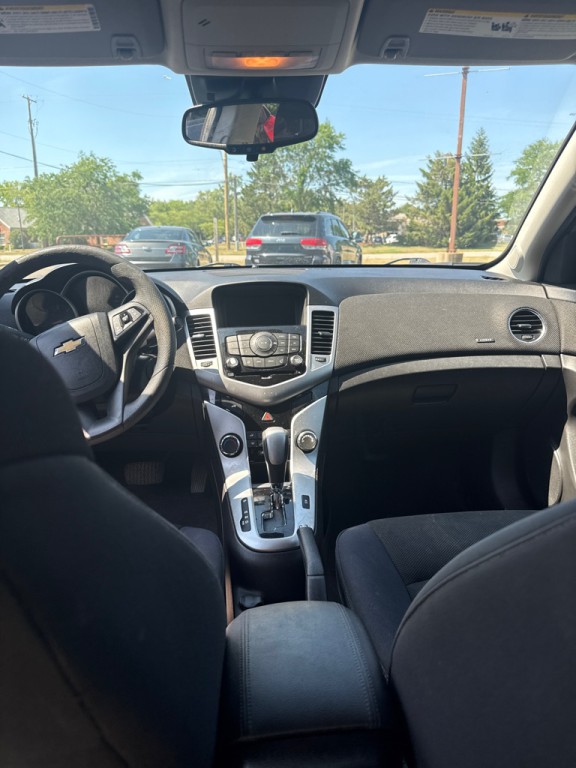 2016 Chevrolet Cruze Image 9