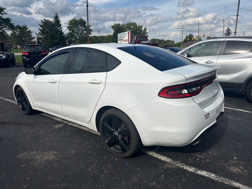 2015 Dodge Dart Image 3