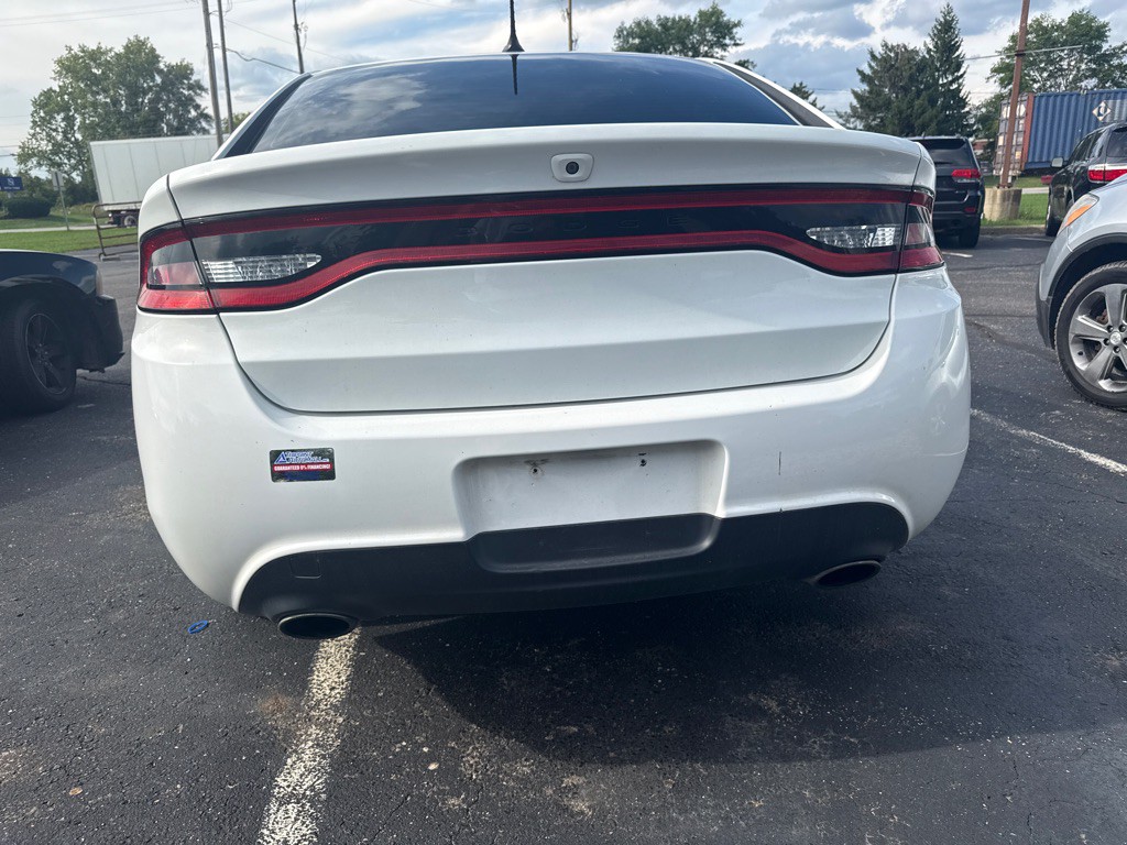 2015 Dodge Dart Image 4