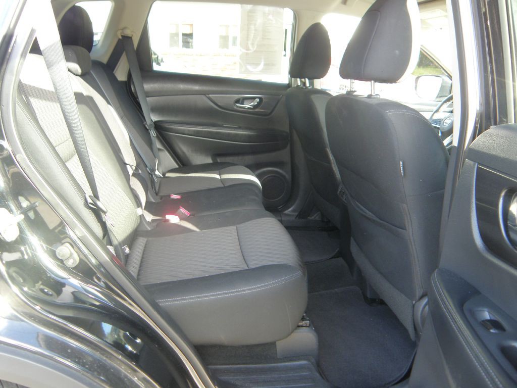 2019 Nissan Rogue Image 20