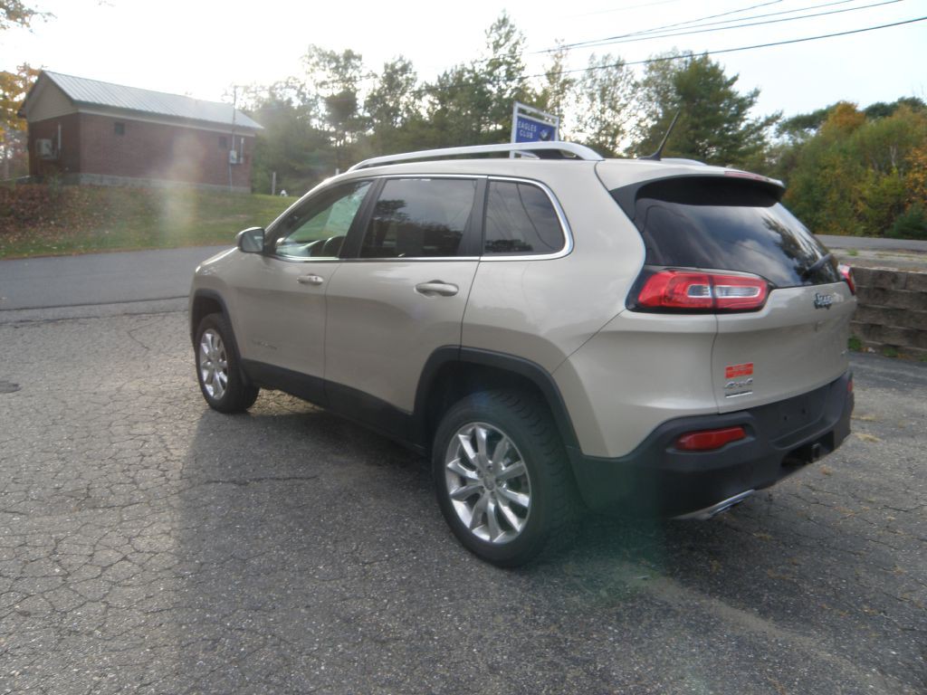 2015 Jeep Cherokee Image 7