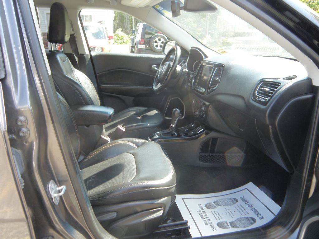 2020 Jeep Compass Image 19