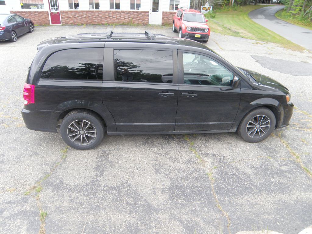 2019 Dodge Grand Caravan Image 4