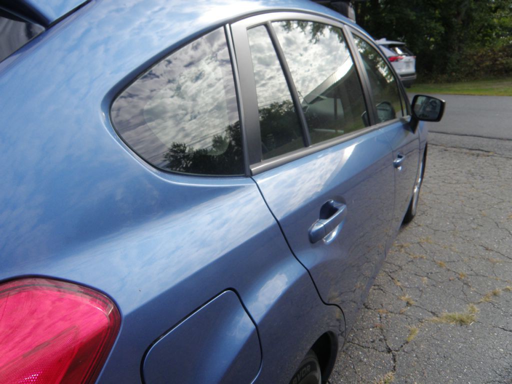 2015 Subaru Impreza Image 12