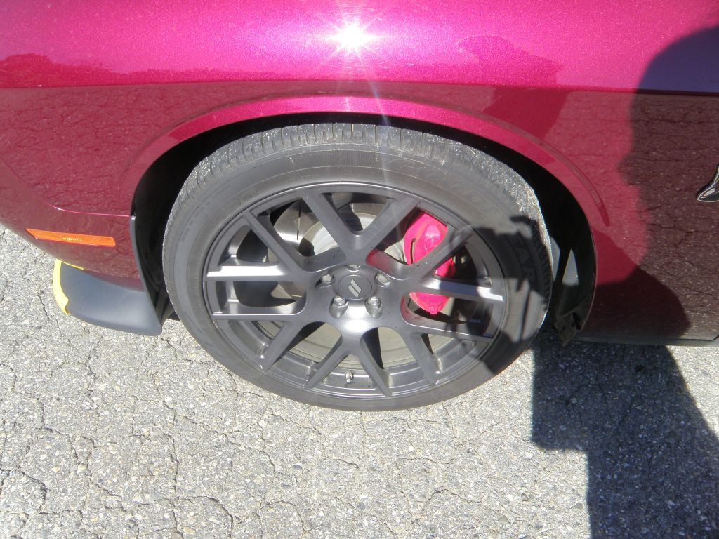 2018 Dodge Challenger Image 17