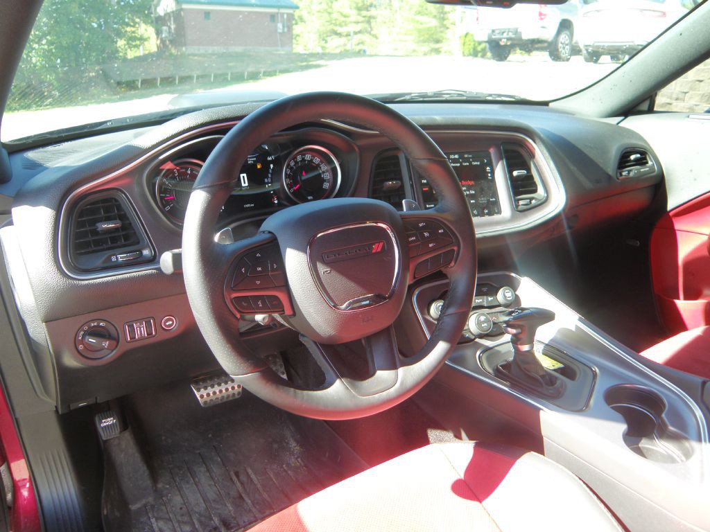 2018 Dodge Challenger Image 22