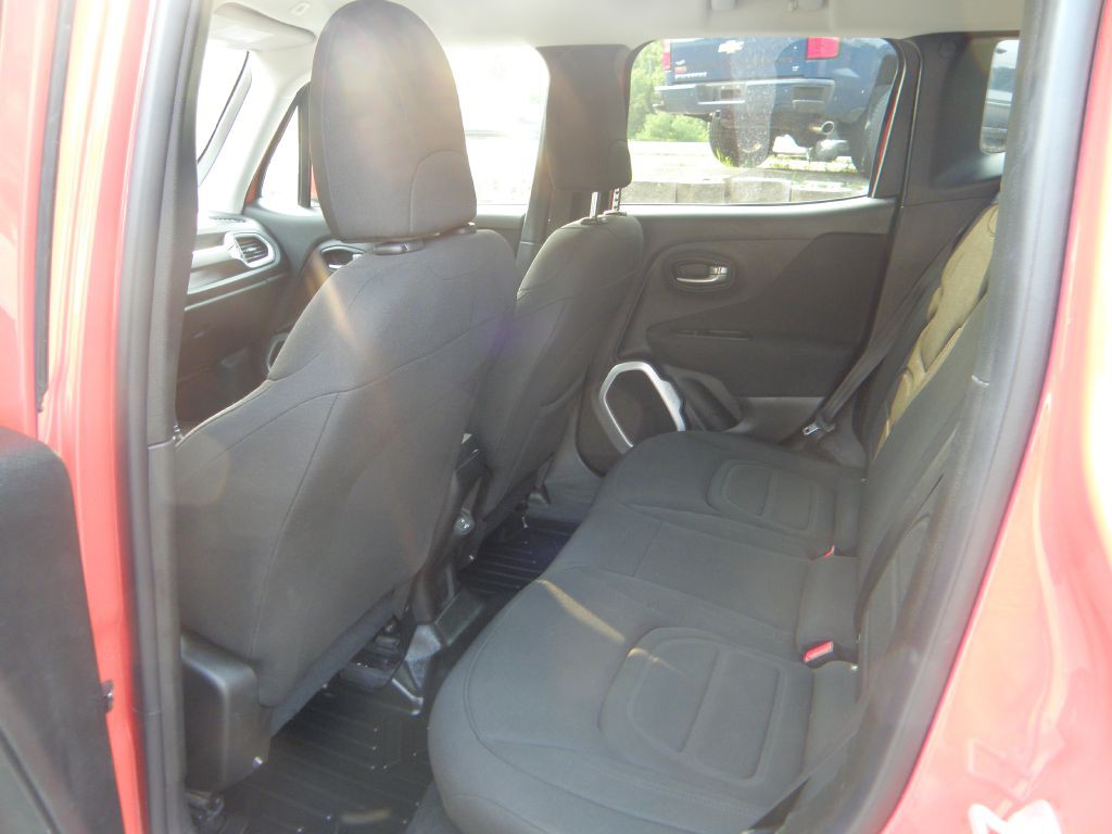 2018 Jeep Renegade Image 18
