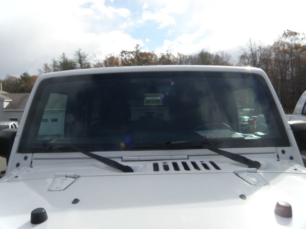 2015 Jeep Wrangler Unlimited Image 9