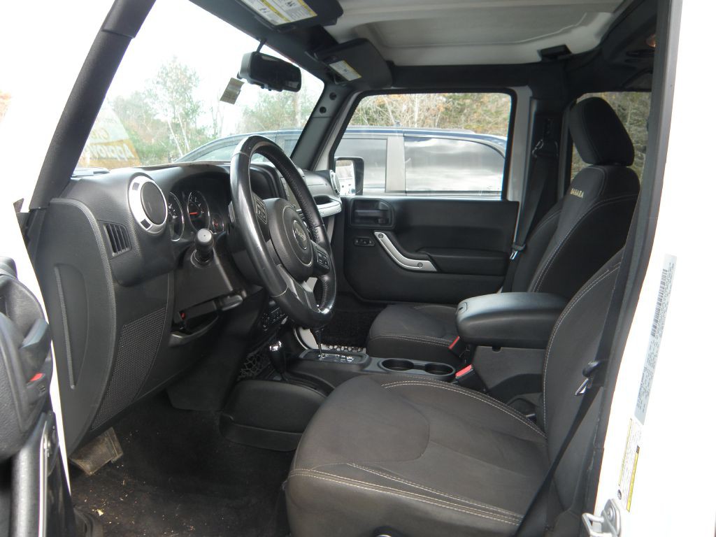 2015 Jeep Wrangler Unlimited Image 17