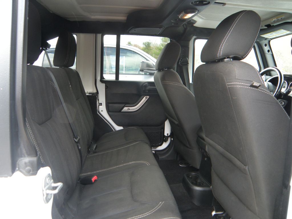 2015 Jeep Wrangler Unlimited Image 20