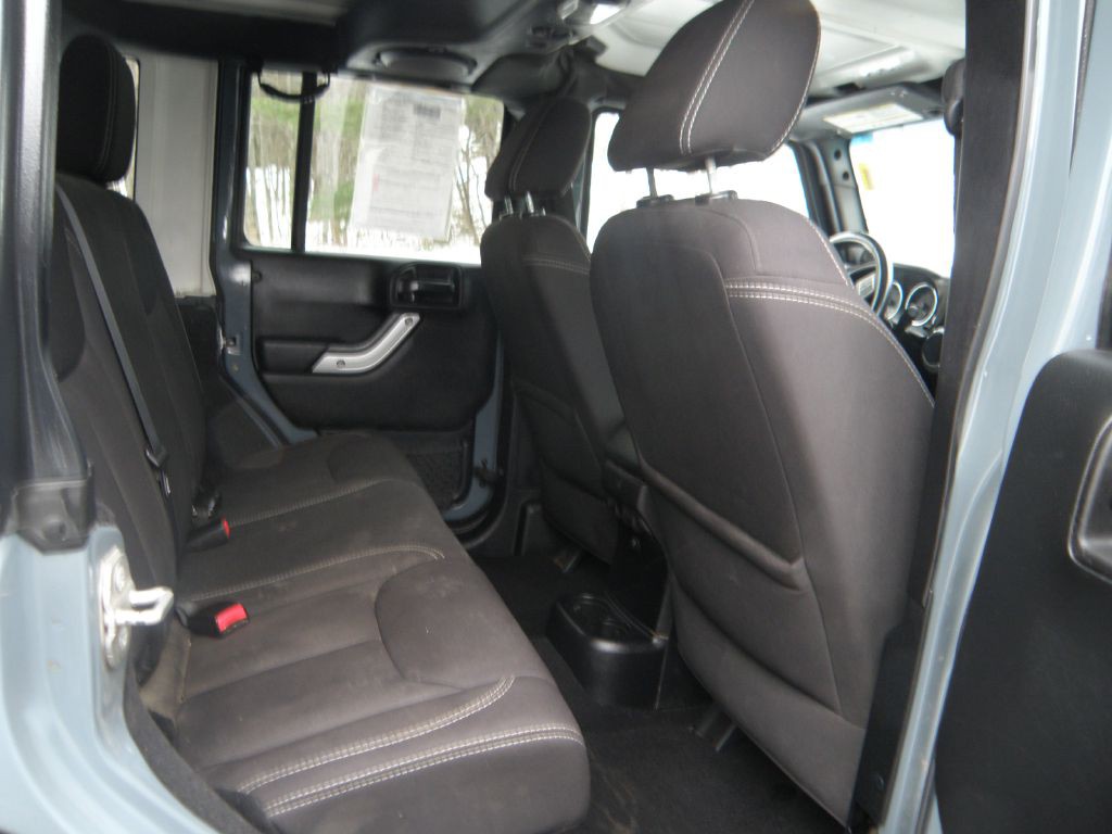 2014 Jeep Wrangler Unlimited Image 20