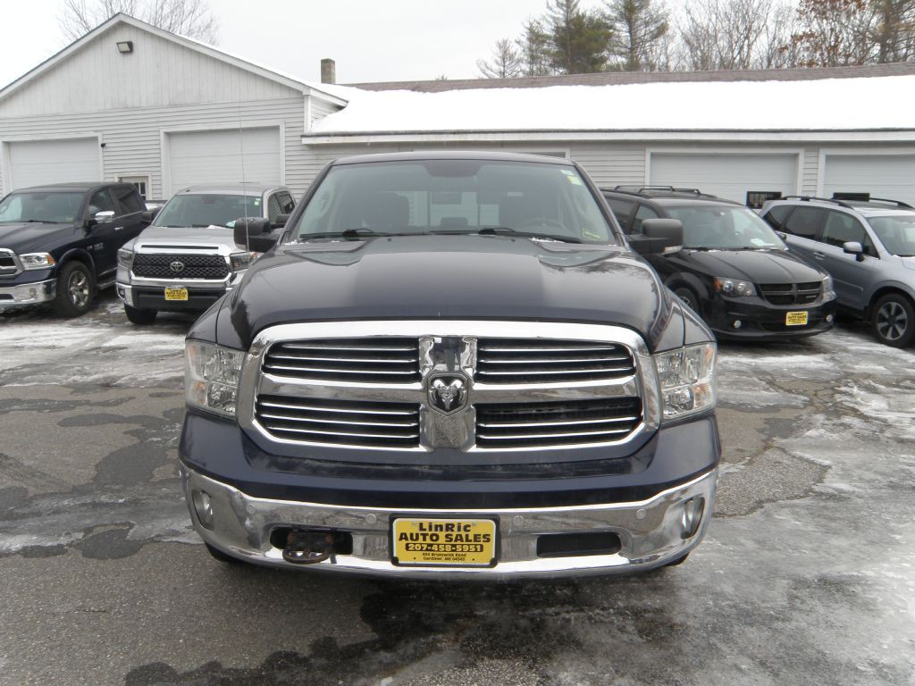 2017 RAM 1500 Image 2