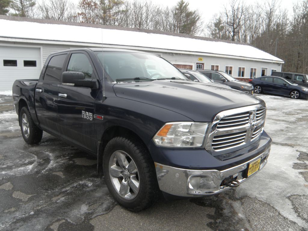 2017 RAM 1500 Image 3