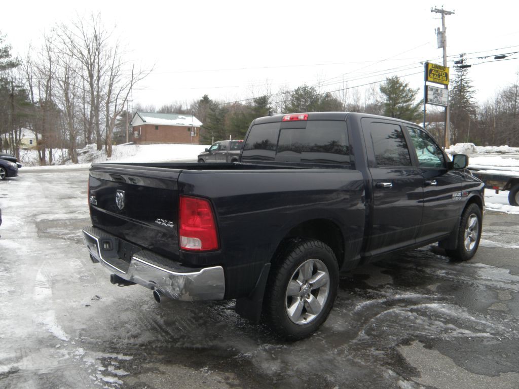 2017 RAM 1500 Image 5