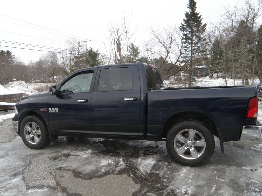 2017 RAM 1500 Image 8