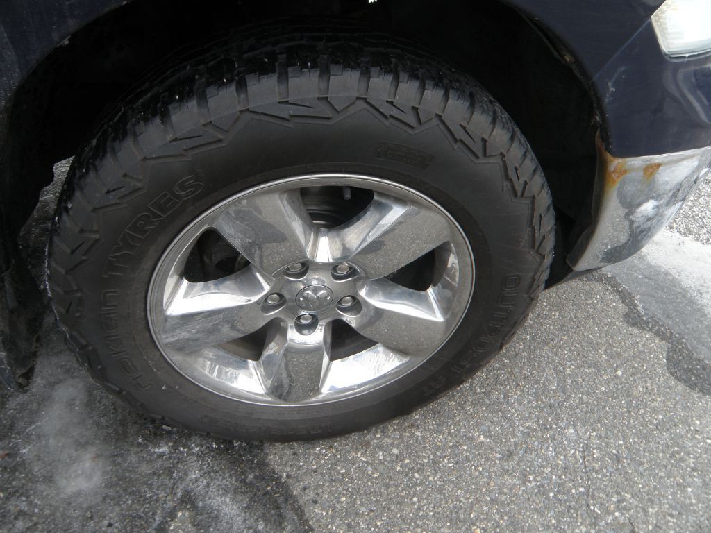 2017 RAM 1500 Image 16