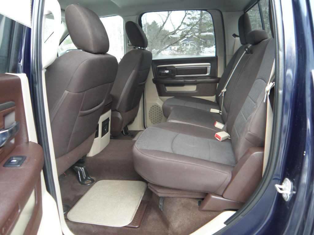 2017 RAM 1500 Image 18