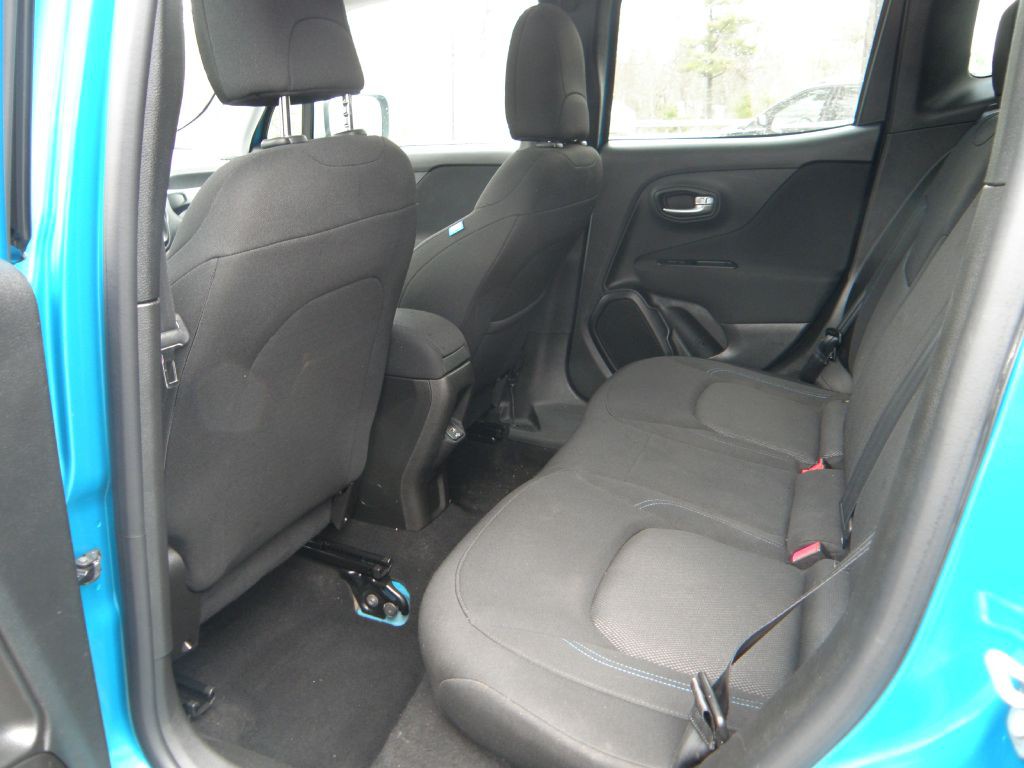 2021 Jeep Renegade Image 16