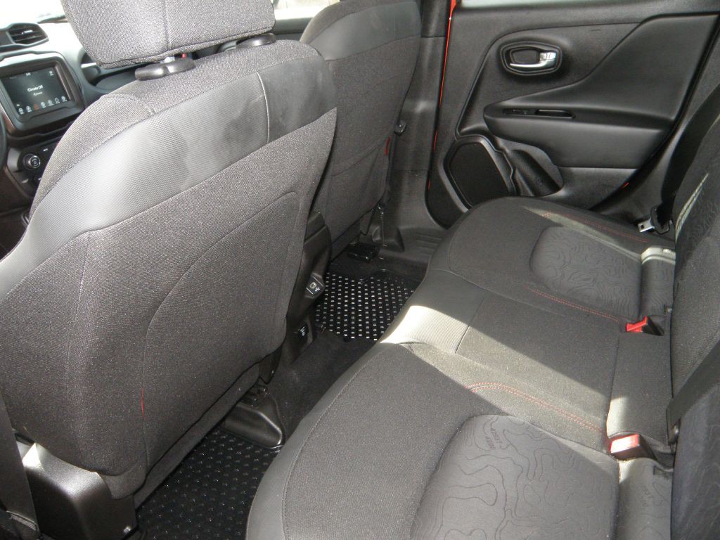 2020 Jeep Renegade Image 10